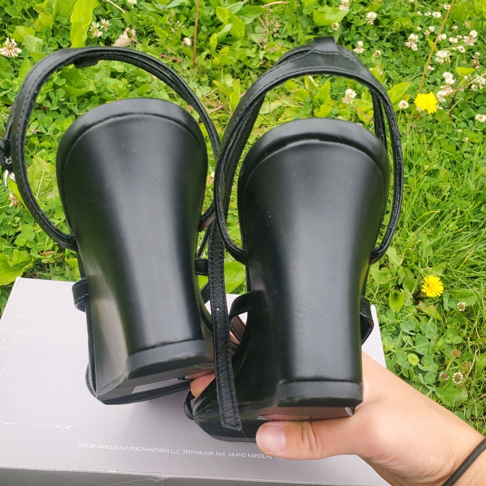 Falls Creek Black Strappy Wedge Sandals - Picture 5 of 11